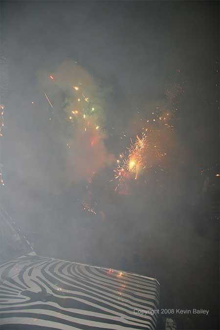 02-083